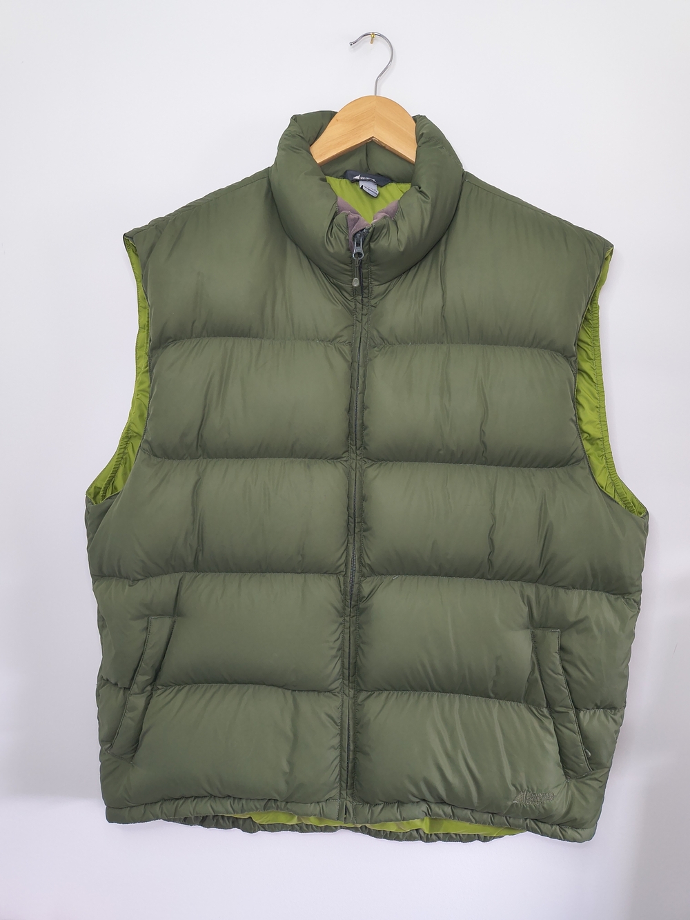 Mountain Equipment Lightline Eco Vest Puffer Vest in Green Size XXL